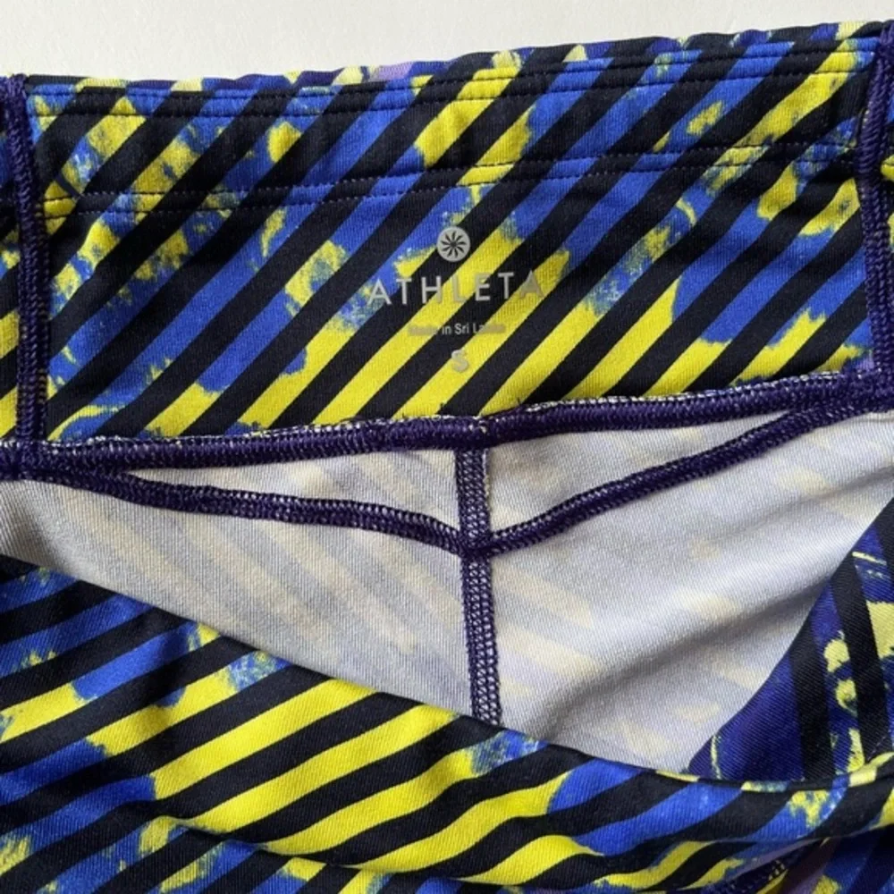 Athleta‎ Capri Crop Lightweight Blue Yellow Leggings Size S